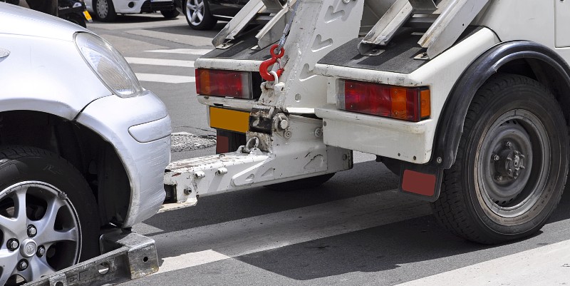 Voiture ventouse ou stationnement abusif