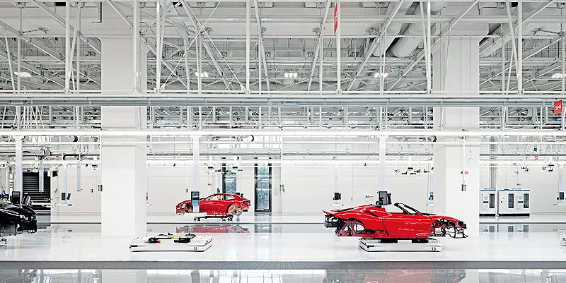 En rouge et vert : L'évolution de Ferrari vers un futur 100% électrique d'ici 2026