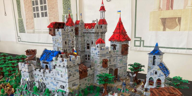 Des constructions en Lego® investissent le château de Breteuil