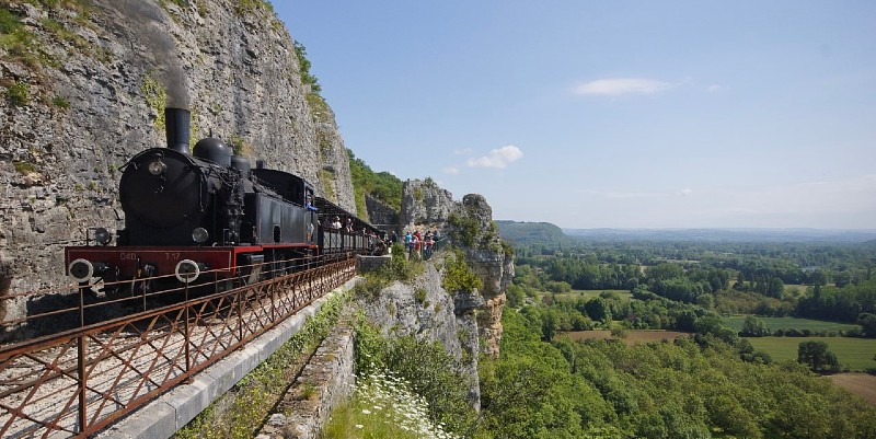 Le truffadou dans le Lot, un train avec vue