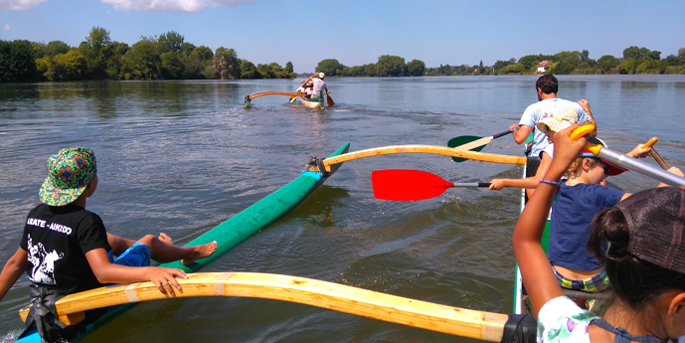 Bayonne en pirogue Hawaïenne