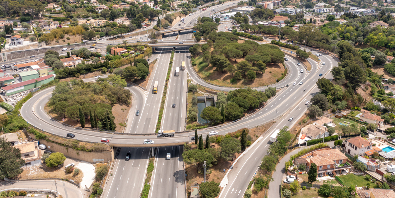 A8 Reconfiguration de l'échangeur N°42 Cannes