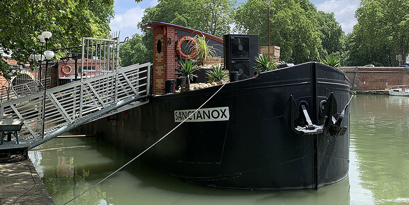 illustration de Embarquement immédiat pour la Maison Nougaro