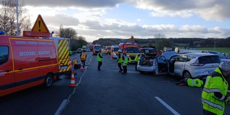   L'autoroute A11 coupée près de Nogent-le-Rotrou après un accident impliquant 4 véhicules