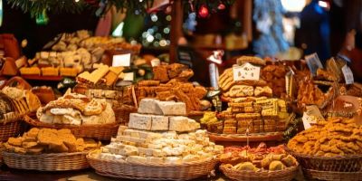 Tout l'esprit de Noël grâce à des animations, des stands d'artisanat et des spécialités culinaires.