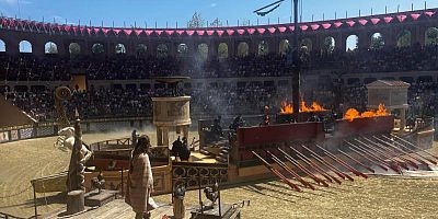 Pourquoi le spectacle vivant fait la force du Puy du Fou