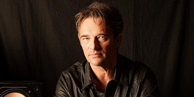 ''Requiem pour un fou'' : David Hallyday entre hommage et création