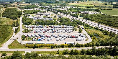 Avec cet outil communautaire et international, les conducteurs cherchent moins longtemps une place.