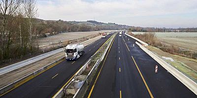 Travaux d'élargissement sur l'autoroute