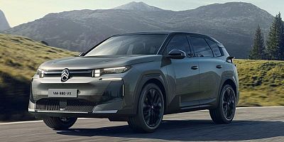 Le nouveau vaisseau amiral de la marque aux chevrons évolue sans renier son ADN.