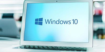 La gratuité des mises à jour Windows 10 reste menacée malgré un report d’un an.