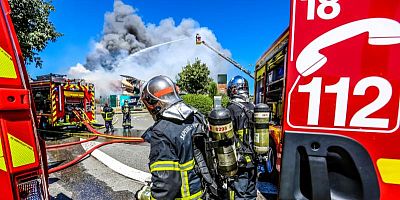 Incendie sur l'A61 : circulation totalement interrompue entre Lézignan et Narbonne